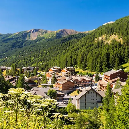 Convivial A La Foux D'allos, 57 M², Piscine Partagee * Allos