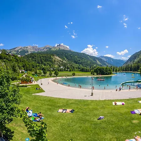 Apartment Convivial A La Foux D'allos, 57 M², Piscine Partagee Allos